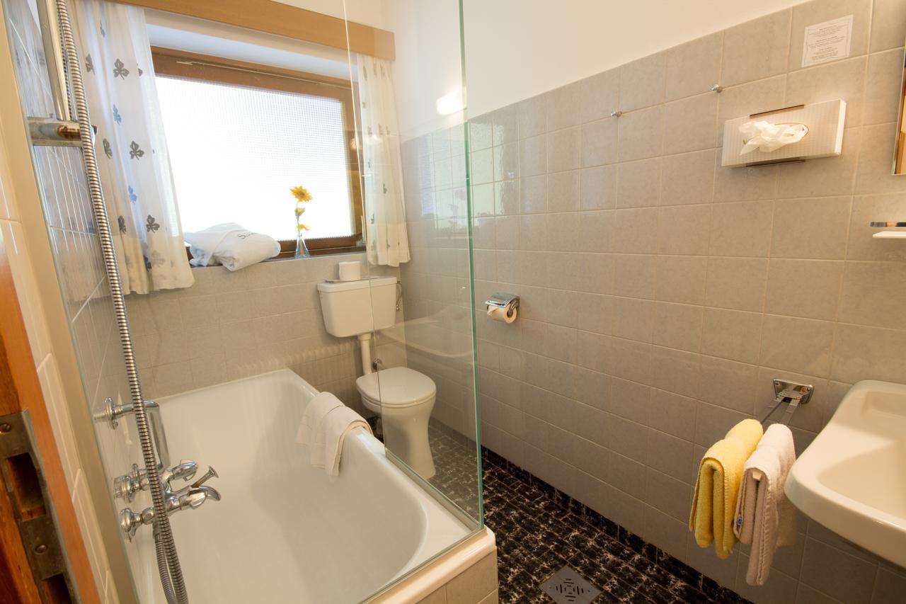 באד קליניקירשהיים Hotel Garni Sonnblick חדר תמונה